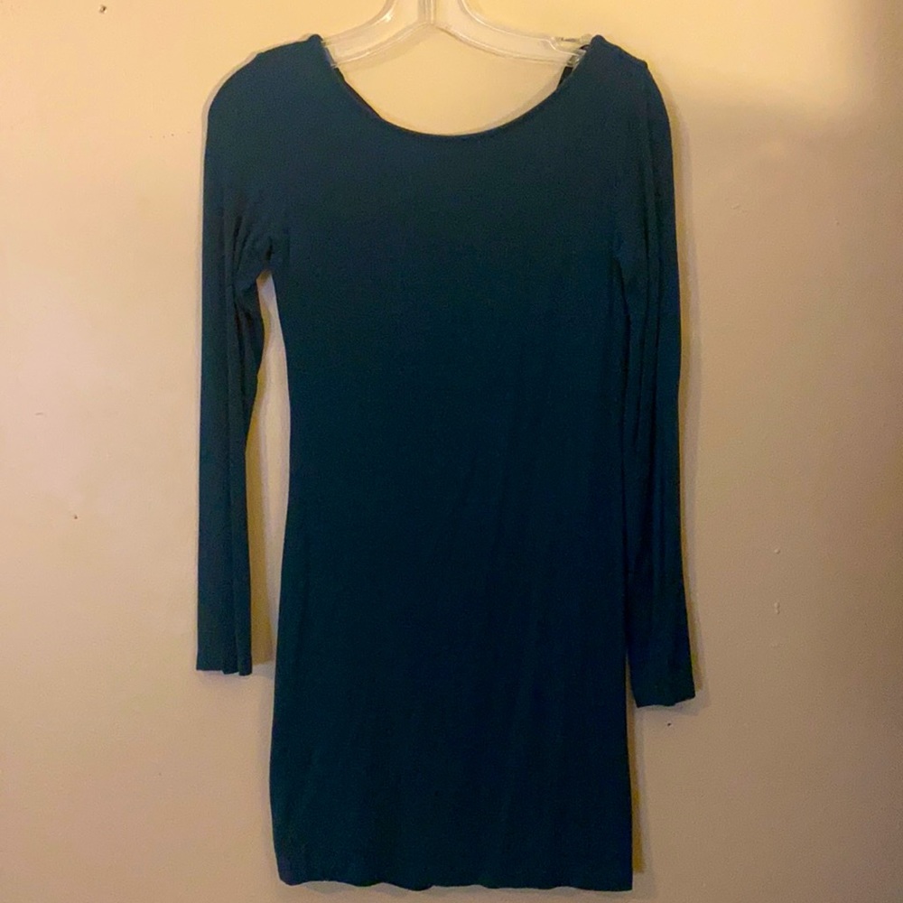 Long sleeve bodycon dress